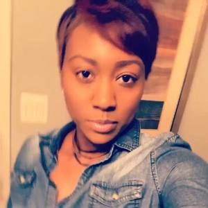 Meet your Posher, Kanesha